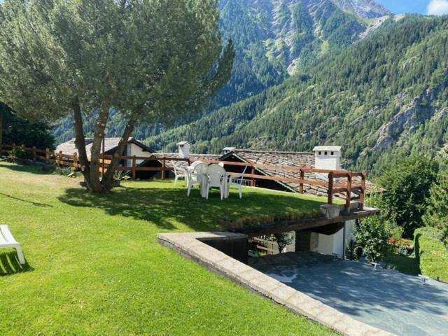 Hotel Triolet Courmayeur Exteriér fotografie