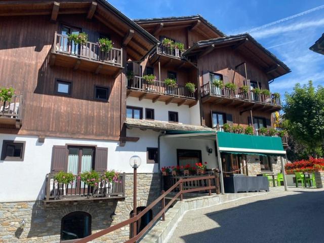 Hotel Triolet Courmayeur Exteriér fotografie