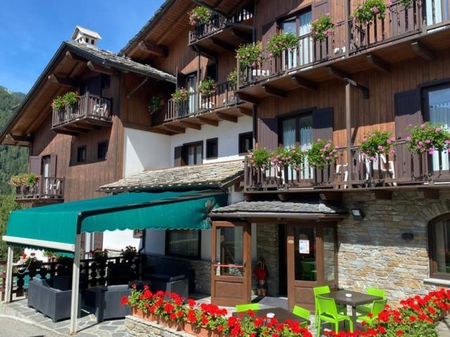 Hotel Triolet Courmayeur Exteriér fotografie