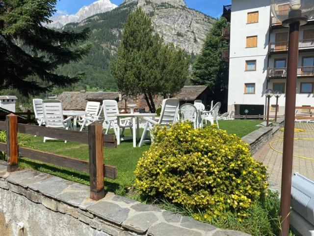 Hotel Triolet Courmayeur Exteriér fotografie